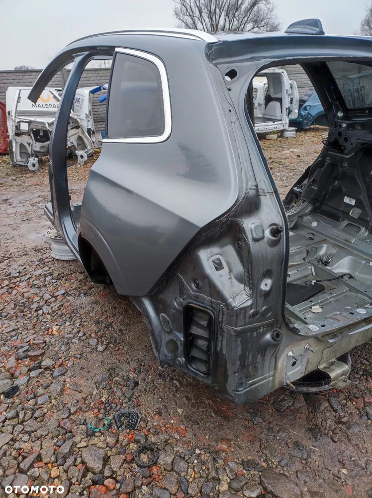 ĆWIARTKA BŁOTNIKA LEWY TYŁ VOLVO XC60 II 2 - 4