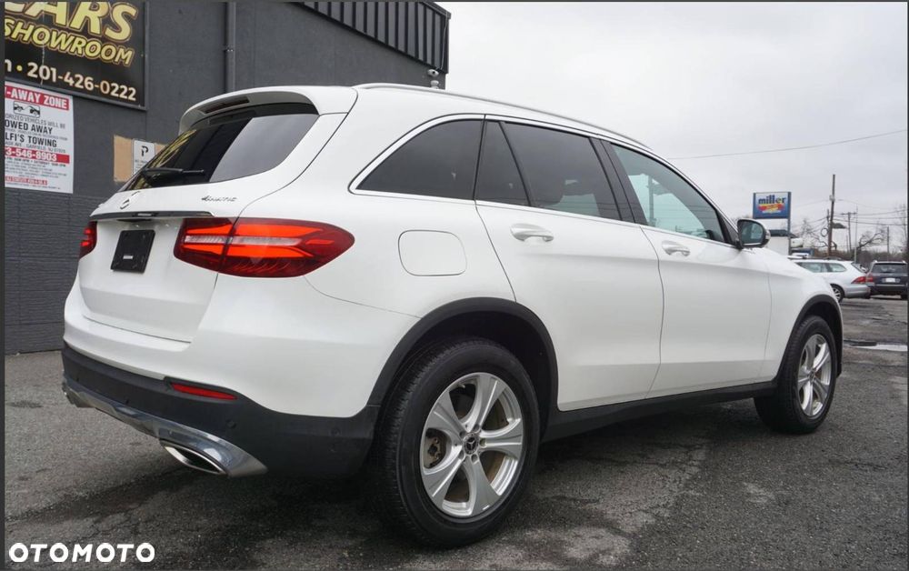 Mercedes-Benz GLC - 8