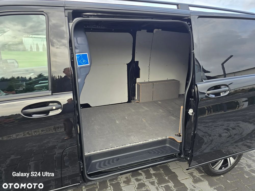Mercedes-Benz VITO LONG 119 4-MATIC ,190 KM - 37
