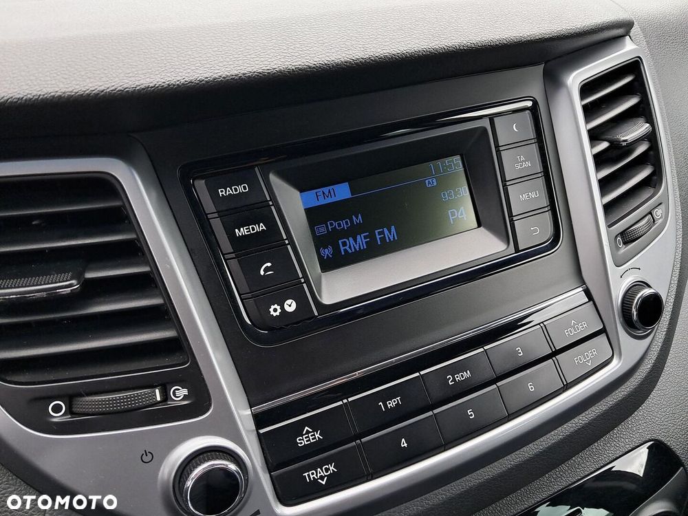 Hyundai Tucson 1.7 CRDI BlueDrive Comfort 2WD - 19