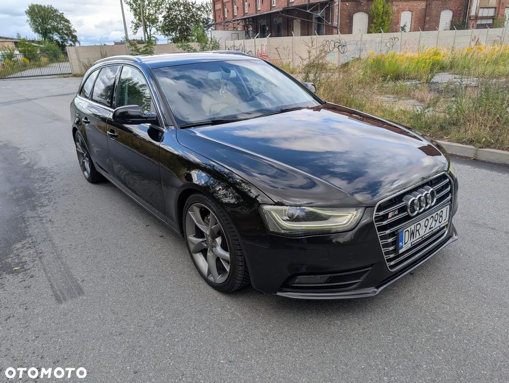 Audi A4 Avant 2.0 TDI DPF Ambition - 4