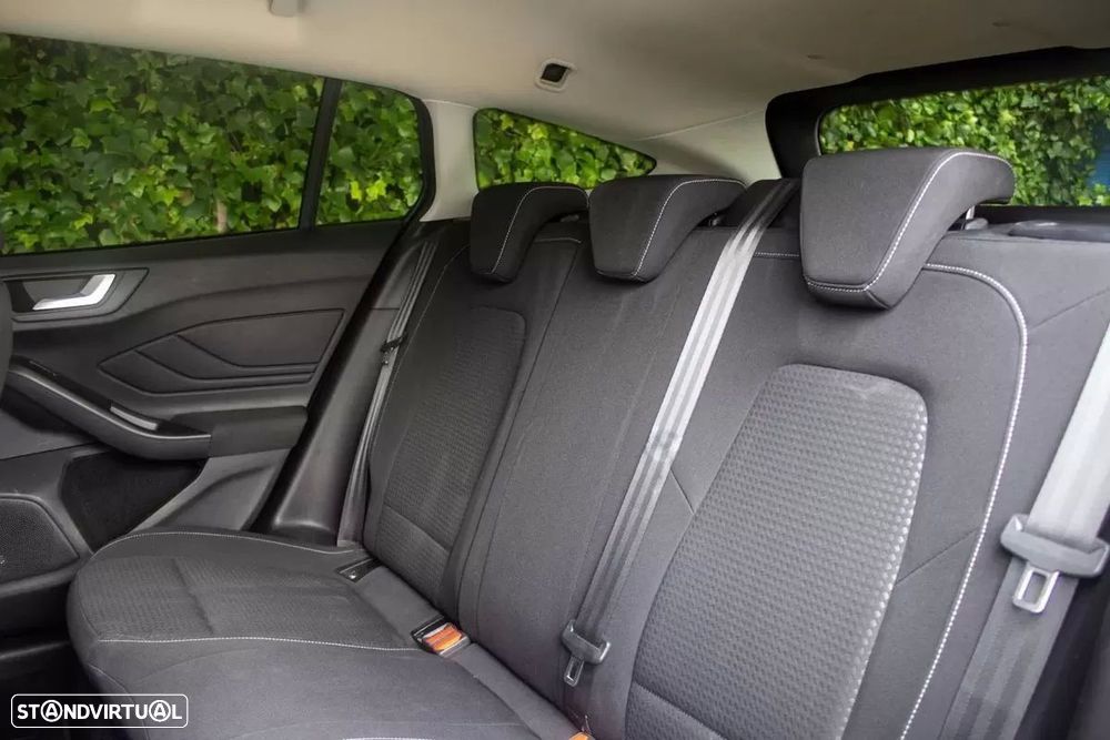 Ford Focus SW 1.5 TDCi EcoBlue Connected Aut. - 14