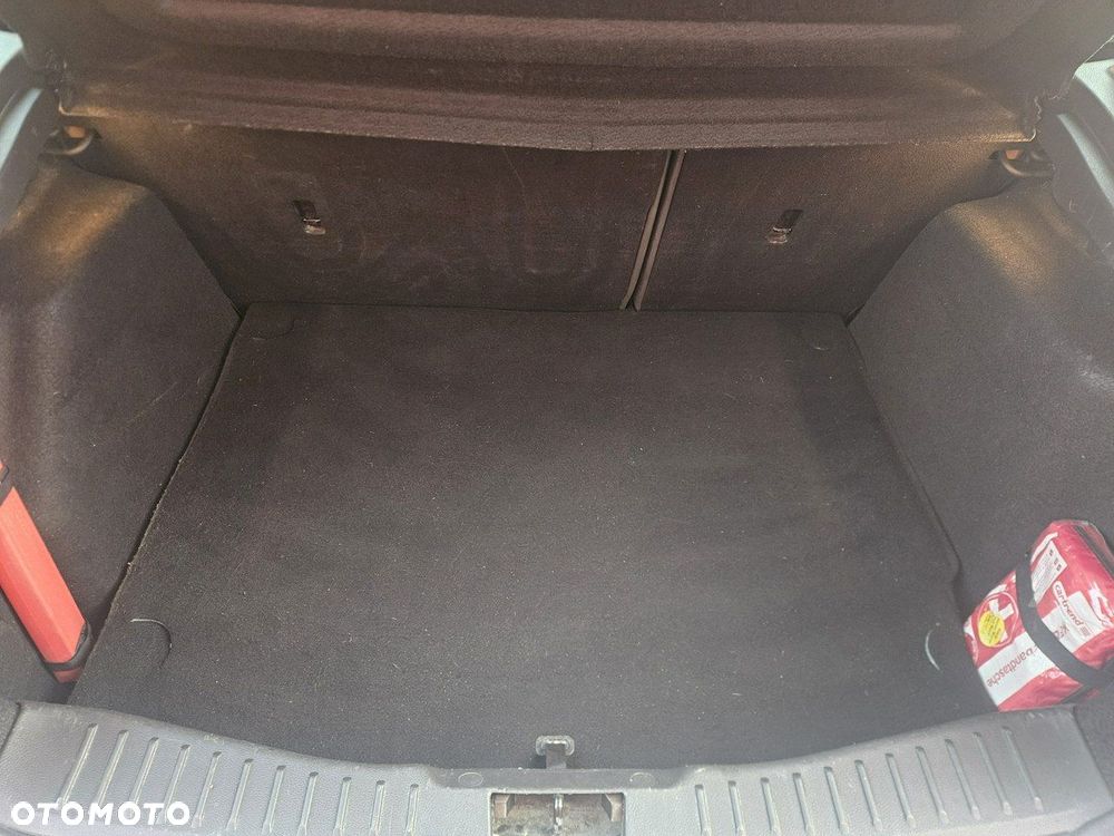 Ford Focus 1.6 Edition - 35