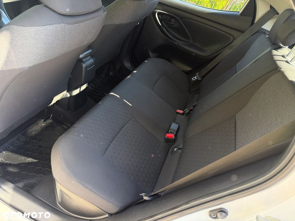 Toyota Yaris Hybrid 1.5 Comfort - 34