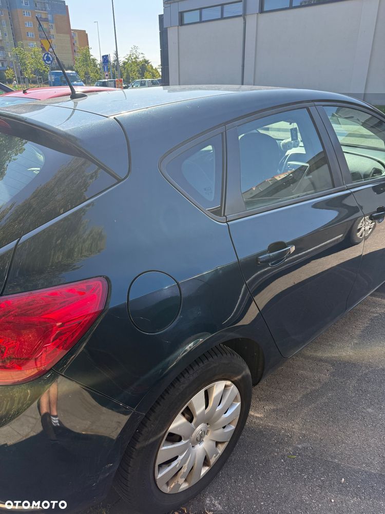 Opel Astra 1.6 Active - 5