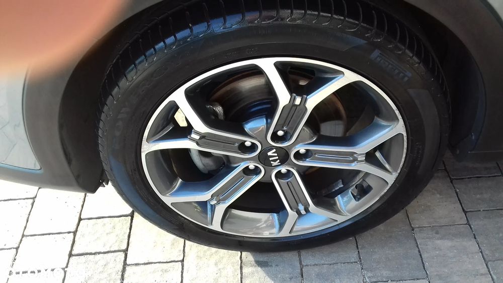 Kia XCeed 1.5 T-GDI OPF DCT7 PLATINUM EDITION - 34