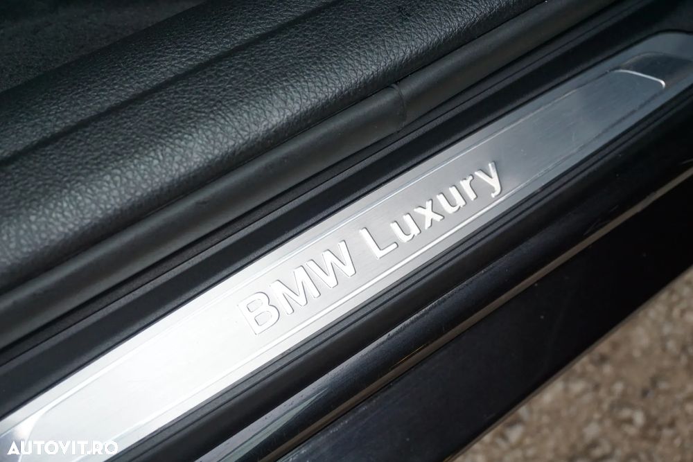 BMW Seria 3 320d Aut. Luxury Line - 25