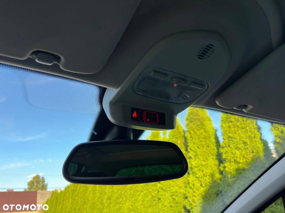 Peugeot 308 120 VTi Access - 23
