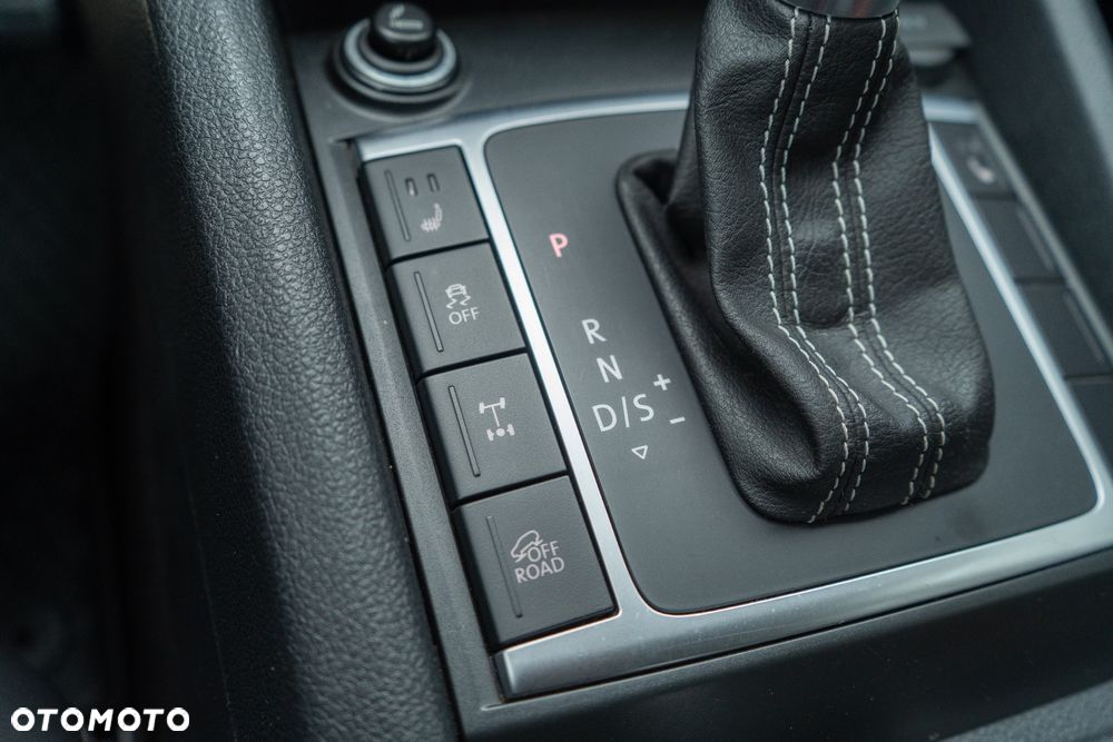 Volkswagen Amarok 3.0 V6 TDI 4Mot Aventura - 19