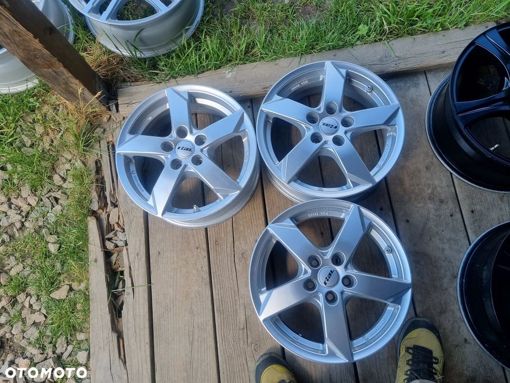 FELGA RIAL 124R-001487 5,5X15 ET40 5X100 cena za 1szt. ,mam 3sztr bdb stan - 1