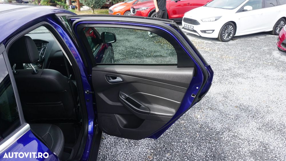 Ford Focus 1.5 EcoBoost Start-Stopp-System Business Edition - 12