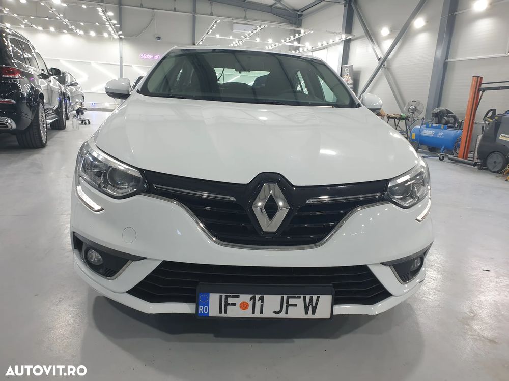 Renault Megane TCe Business - 2