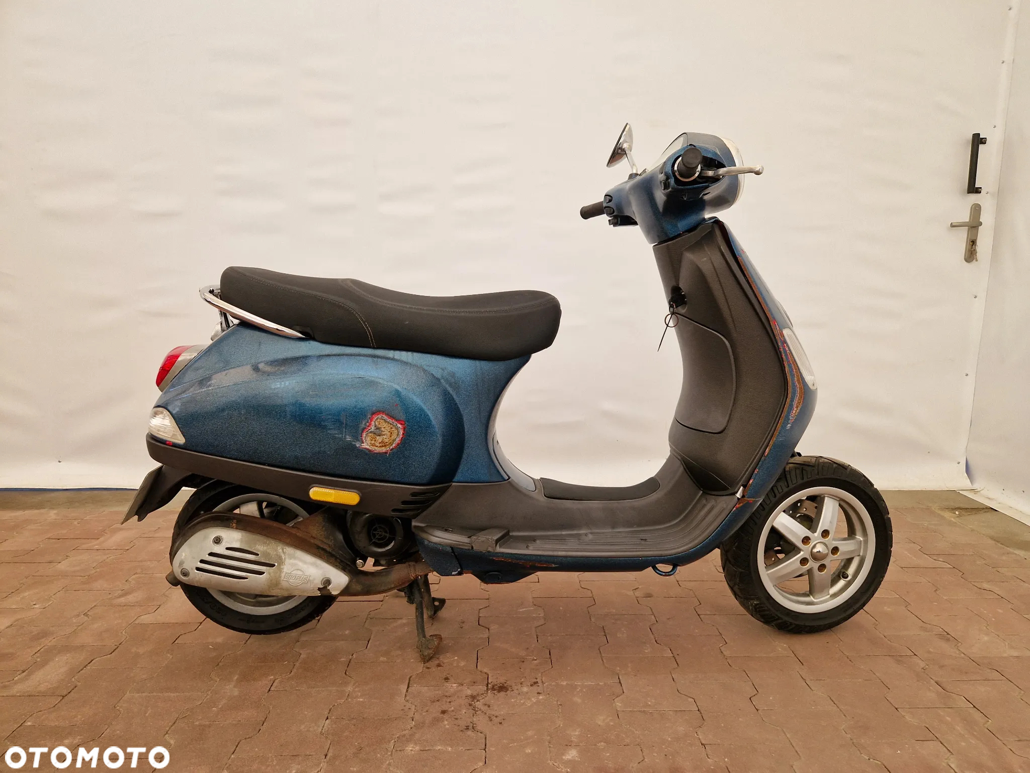 Piaggio Vespa - 3