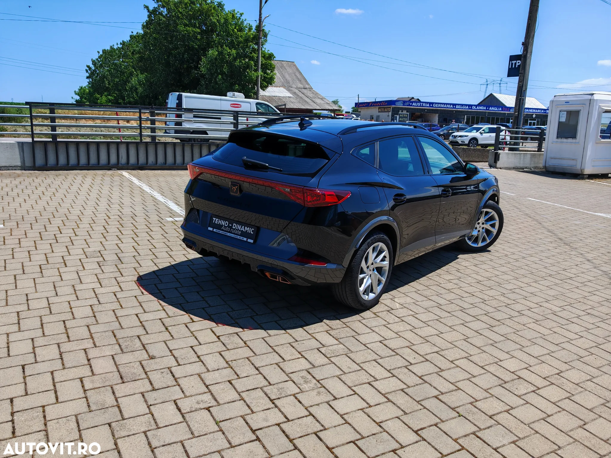 Cupra Formentor 1.4 e-HYBRID PHEV - 4