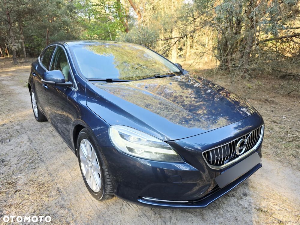 Volvo V40 D2 Drive-E SCR Dynamic Edition - 1