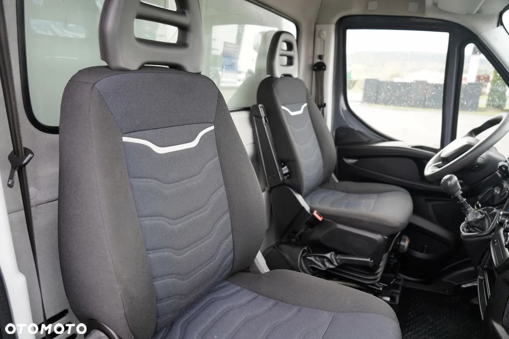 Iveco DAILY 35-130 / CHŁODNIA / AGREGAT XARIOS 350 /  2020 R / Sprowadzony - 34