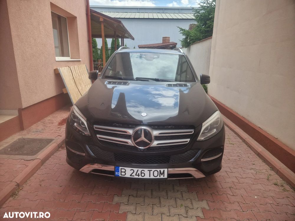 Mercedes-Benz GLE - 1