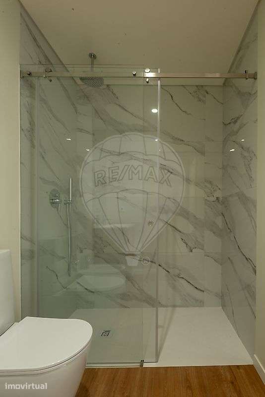 Apartamento T2 para arrendamento - Grande imagem: 5/36