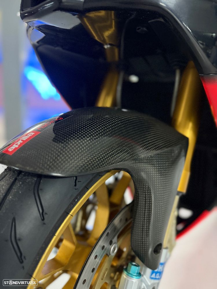 Aprilia RSV Factory RR - 9