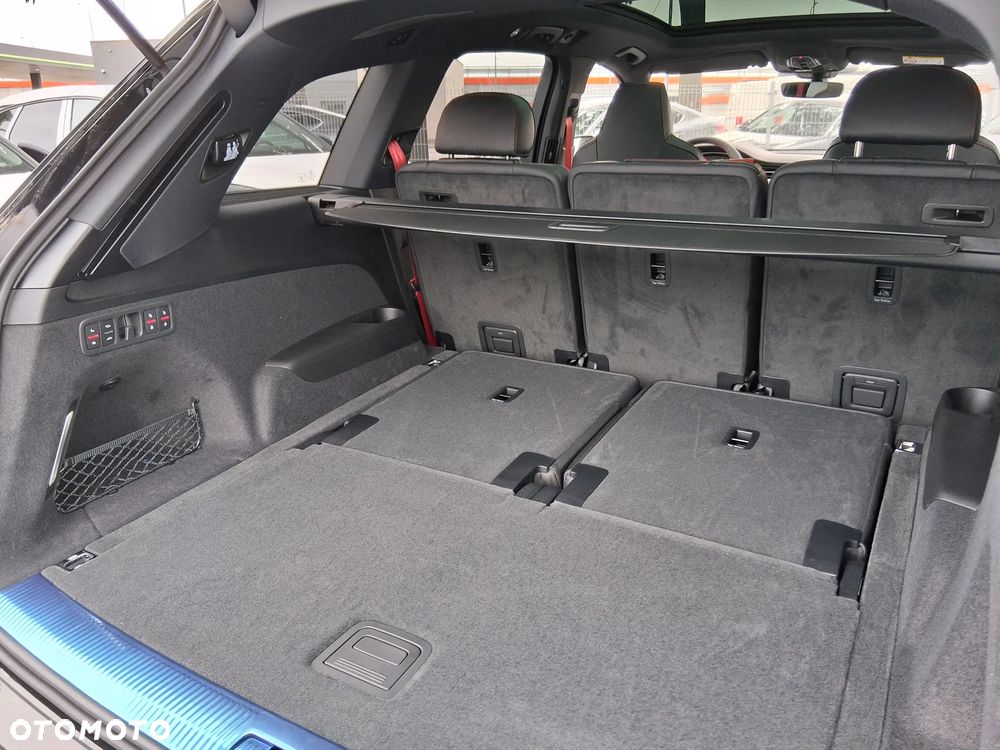 Audi Q7 - 10