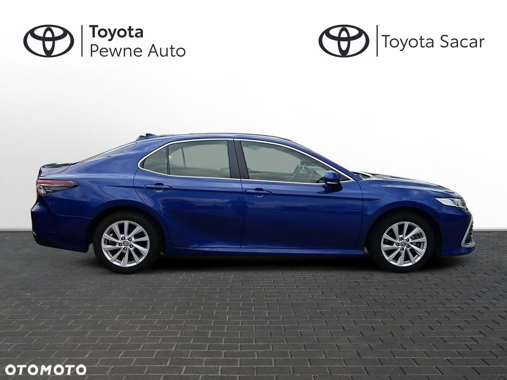 Toyota Camry 2.5 Hybrid Comfort CVT - 6
