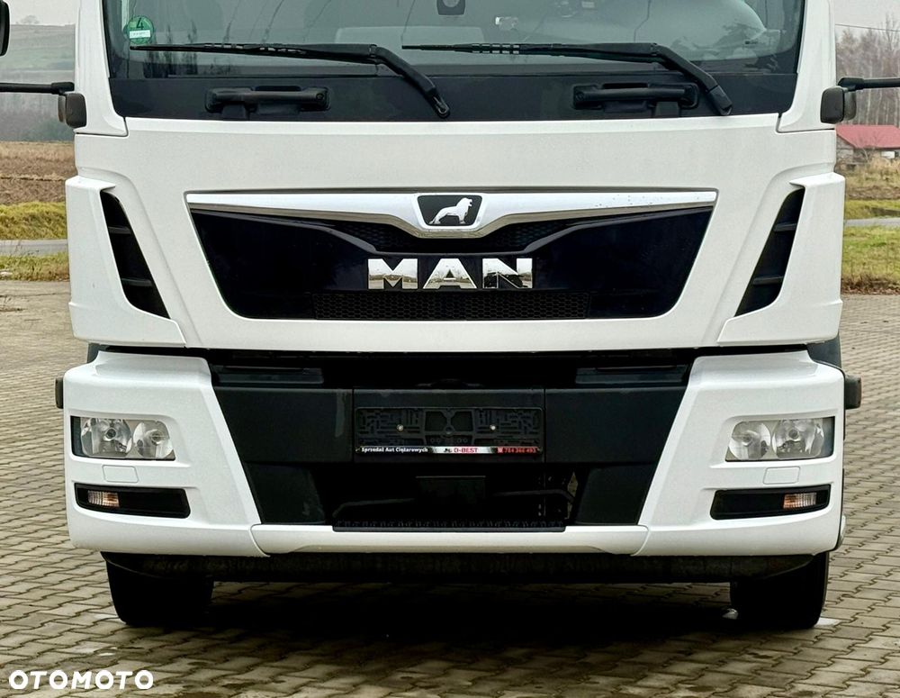 MAN TGM 15.290 / IZOTERMA / WINDA / 18 PALET / AUTOMAT / SYPIALKA / NISKI PRZEBIEG / 2017 ROK / KONTENER - 16