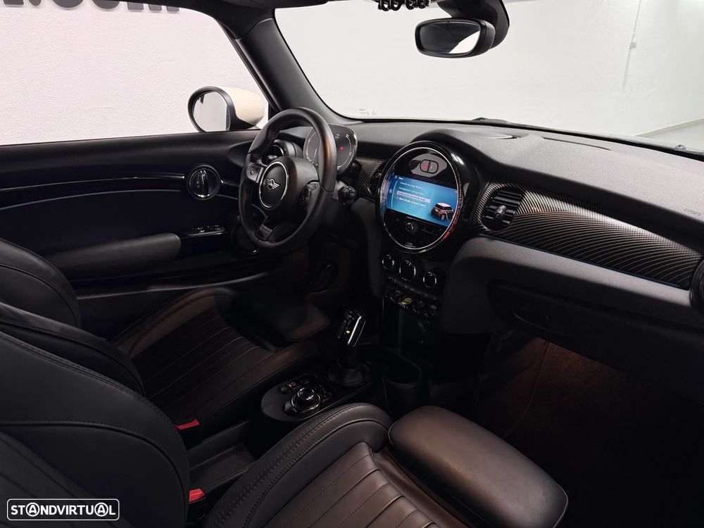 MINI 3 Portas Cooper SE Resolute Edition - 19