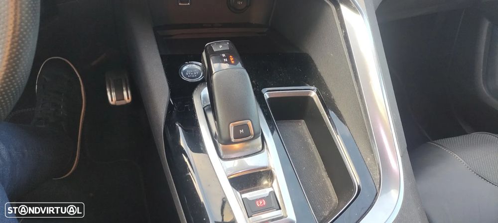 Peugeot 5008 PureTech 130 EAT8 Stop & Start GT - 15
