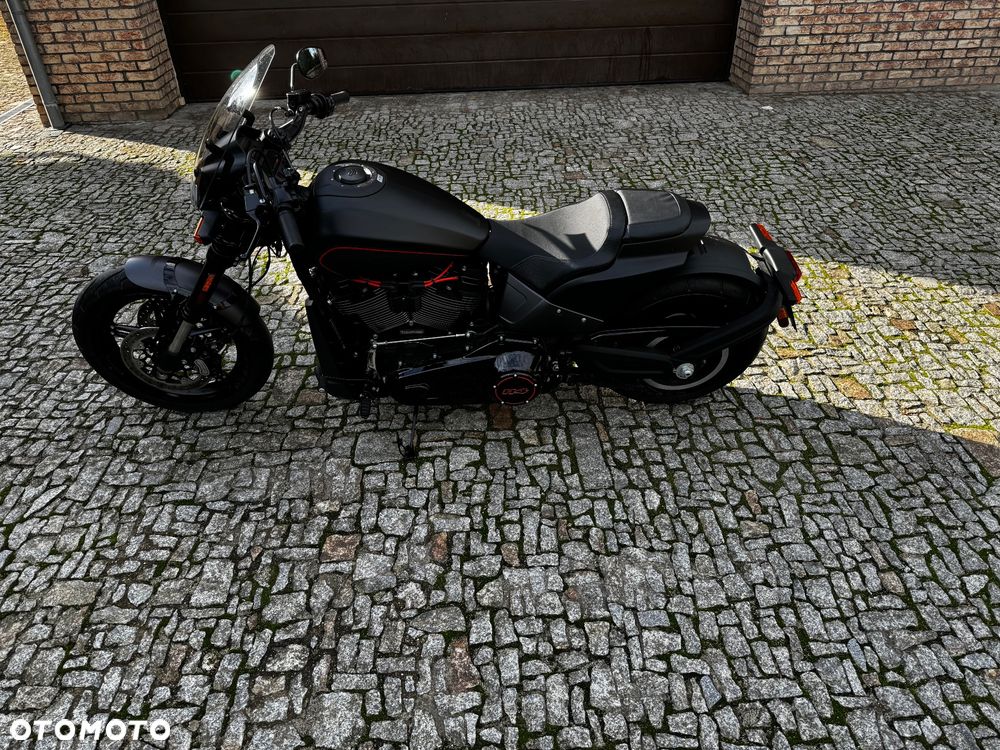 Harley-Davidson Softail FXDR - 3