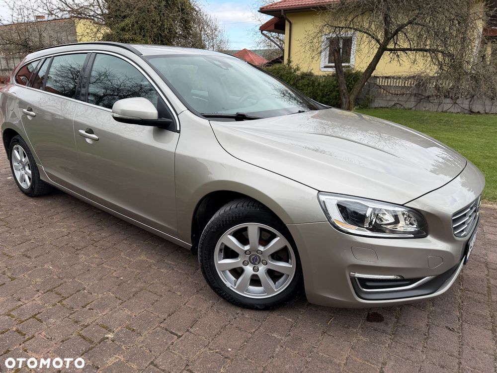 Volvo V60 D4 - 18