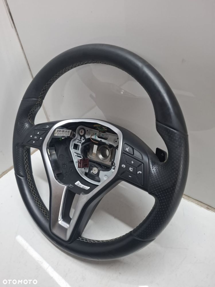 KIEROWNICA MULTIFUNKCYJNA MERCEDES W246 ŁOPATKI SKÓRA ŁADNA - 3