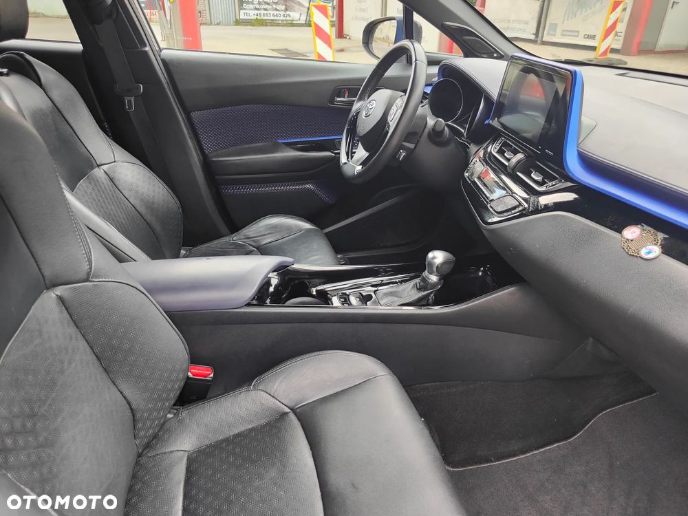Toyota C-HR 1.2 T Premium CVT 4x4 - 18