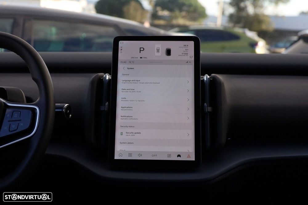 Volvo EX30 69 kWh Single Motor Extended Range Ultra - 28