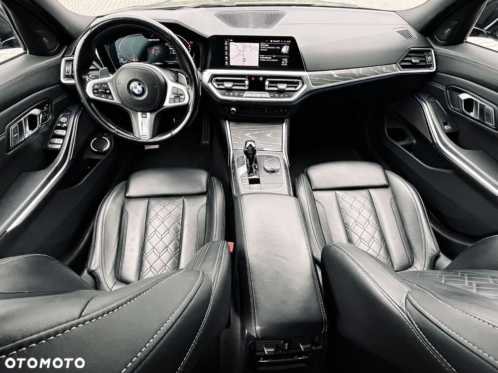 BMW Seria 3 M340i xDrive mHEV sport - 22