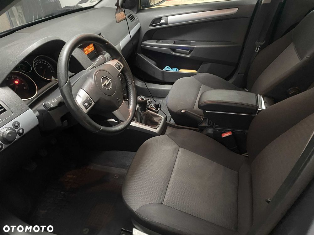 Opel Astra - 3