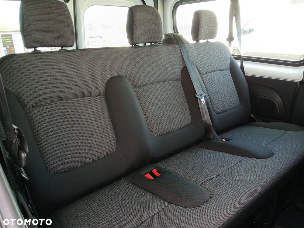 Renault trafic - 10