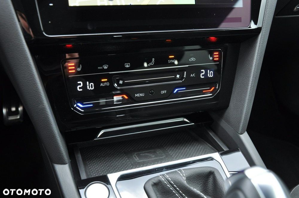 Volkswagen Arteon 2.0 TSI DSG R-Line Edition - 23