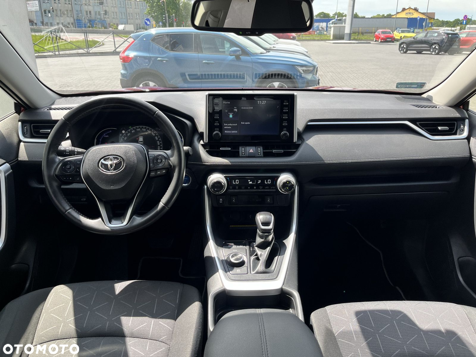 Toyota RAV4 - 24