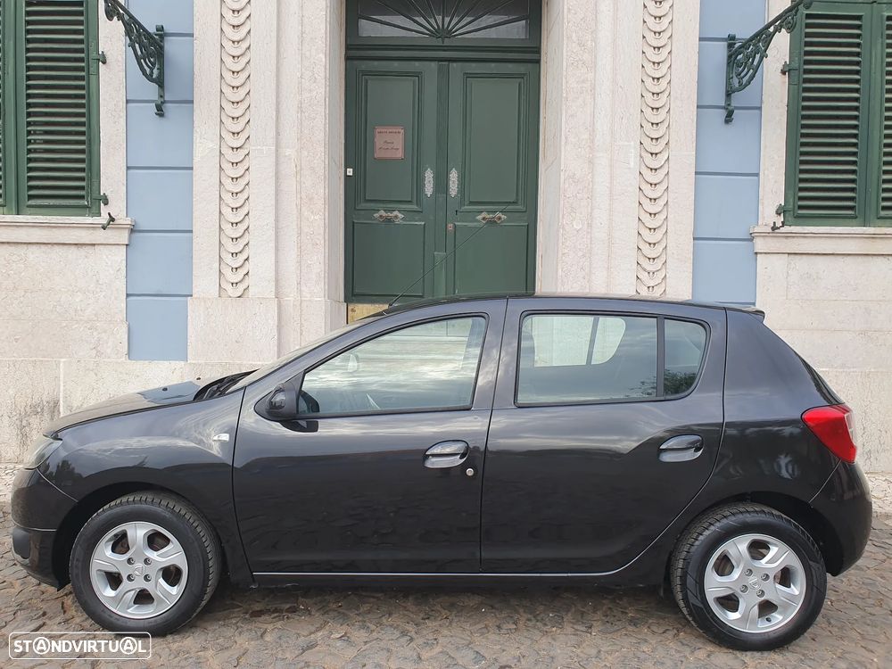 Dacia Sandero - 2