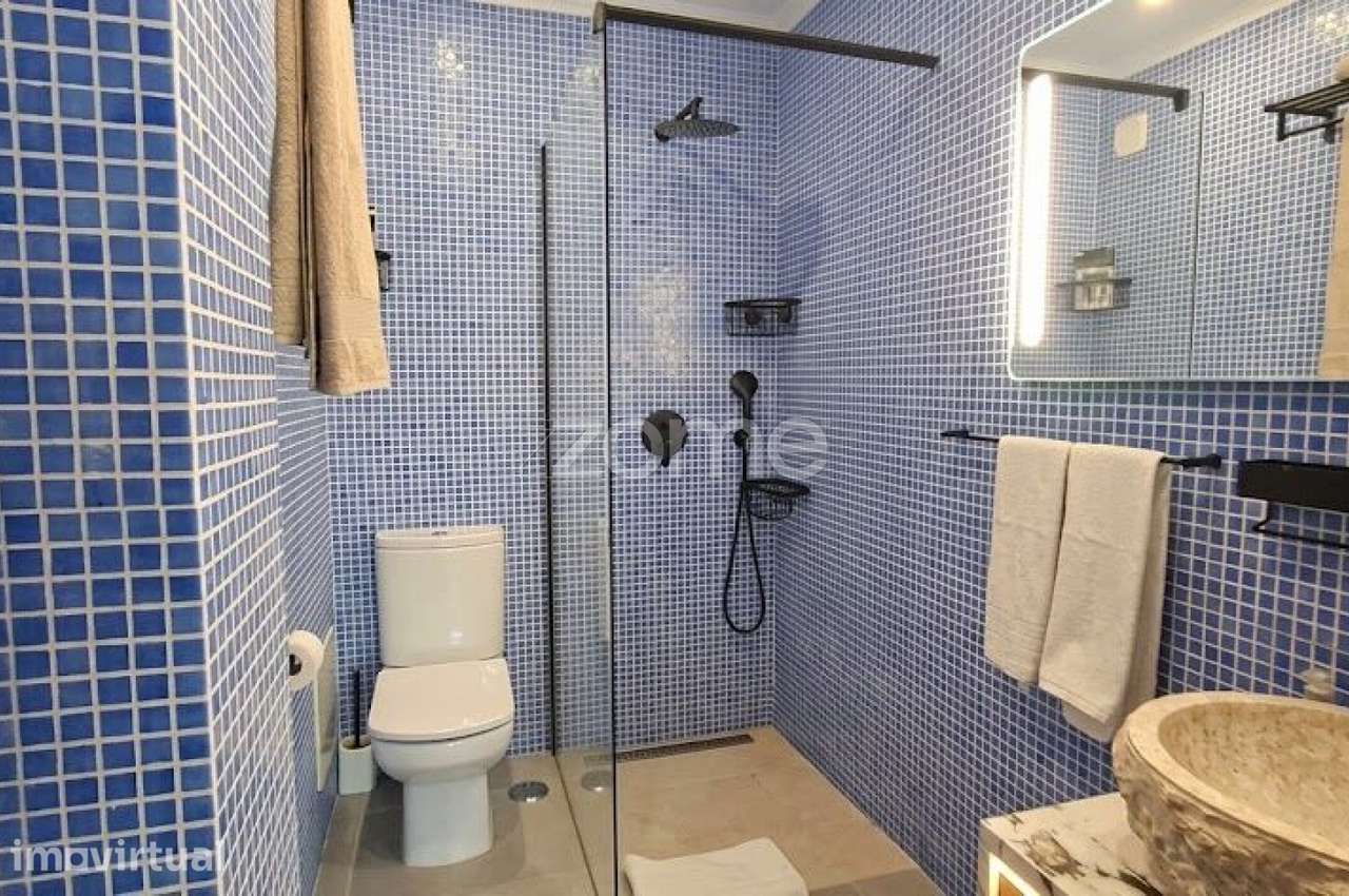 T2 Contemporâneo com Terraço Privativo e Condomínio Fechado - Grande imagem: 5/19