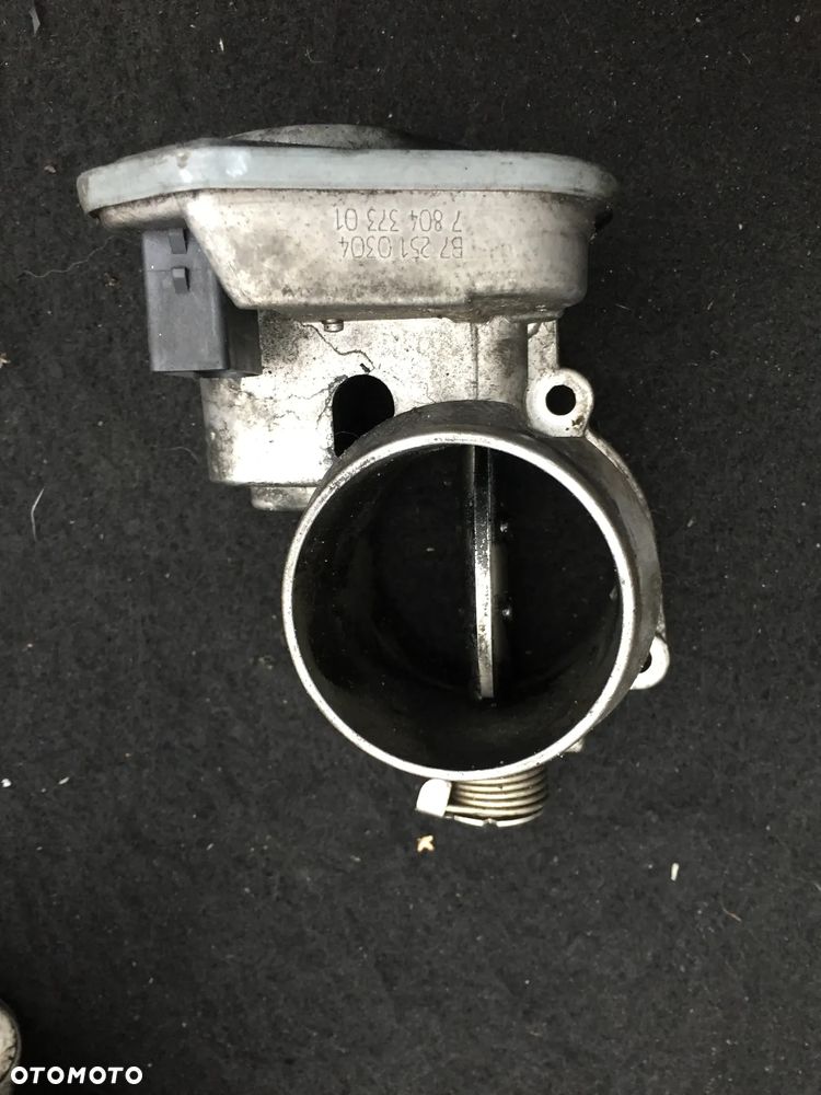 Części do silnika BMW 2.0D (N47) - Głowica, Rozrusznik, EGR, Przepustnica, Listwa wtryskowa, Pompa - 12