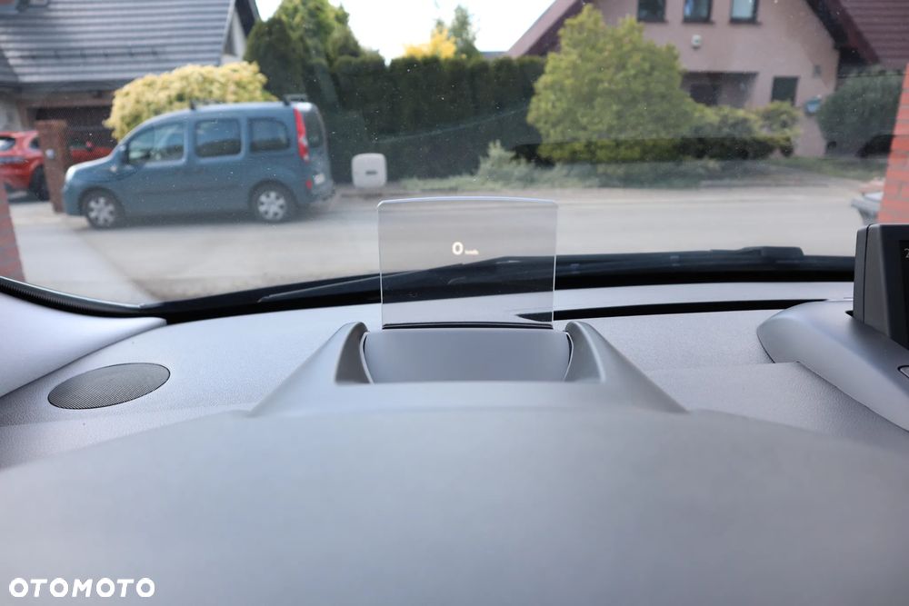 Peugeot 3008 1.2 PureTech Allure - 20