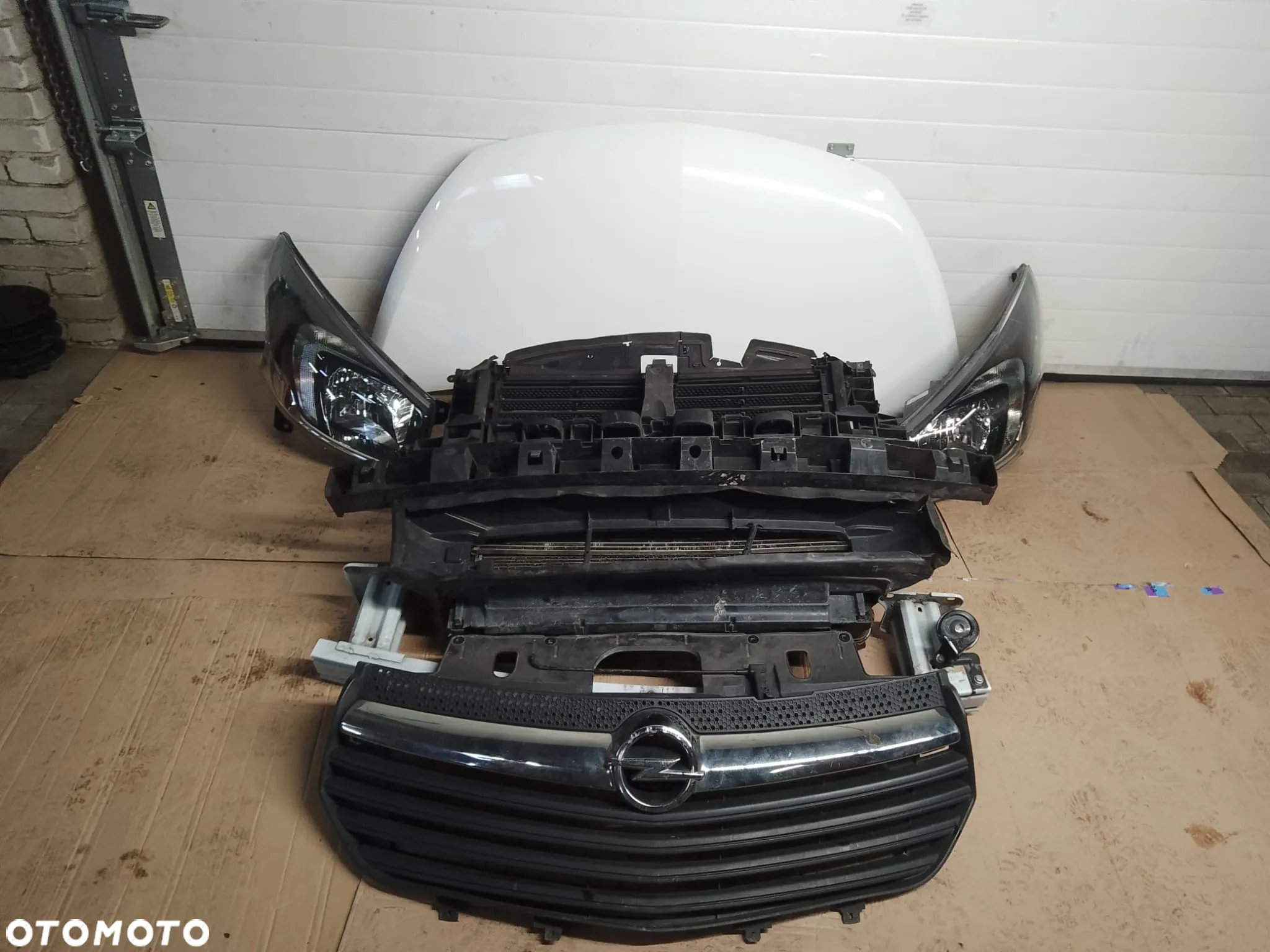 Przód maska lampy Opel Vivaro B - 4