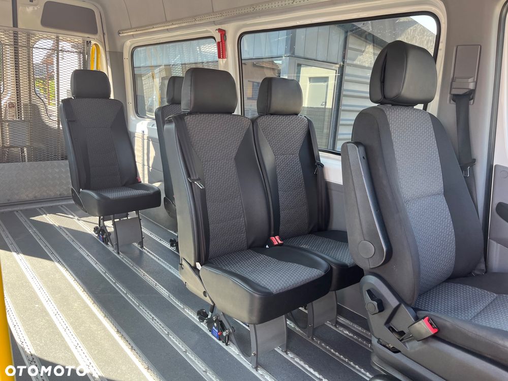 Volkswagen Crafter - 8