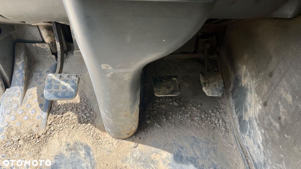 Iveco Trakker 380 6X4 + Hr Palfinger Pk 23500 - 28