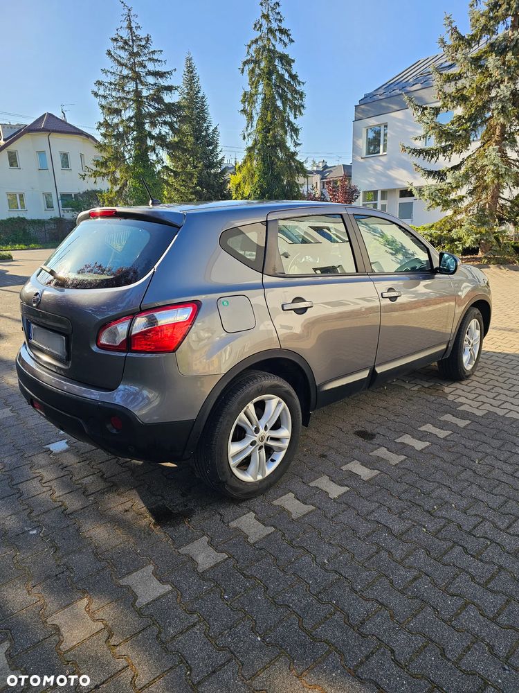 Nissan Qashqai 1.6 Visia CVT - 8