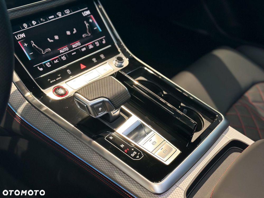 Audi SQ8 - 22
