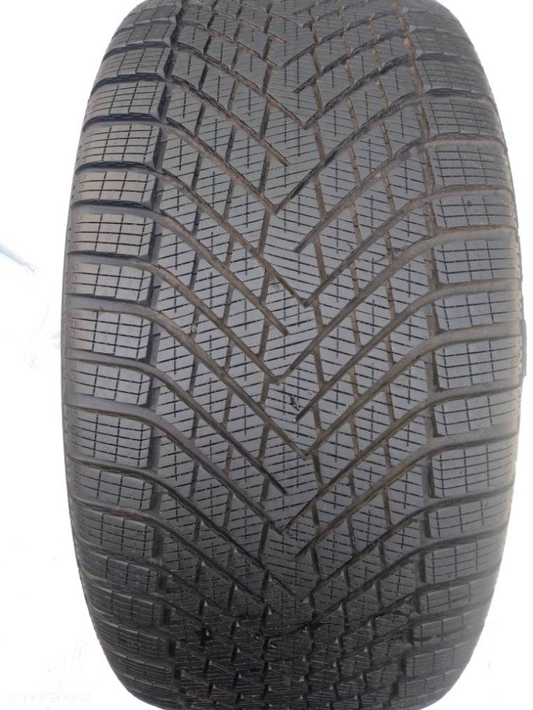 Pirelli Winter Scorpion 295/45 R20 114v 2024 8mm - 1