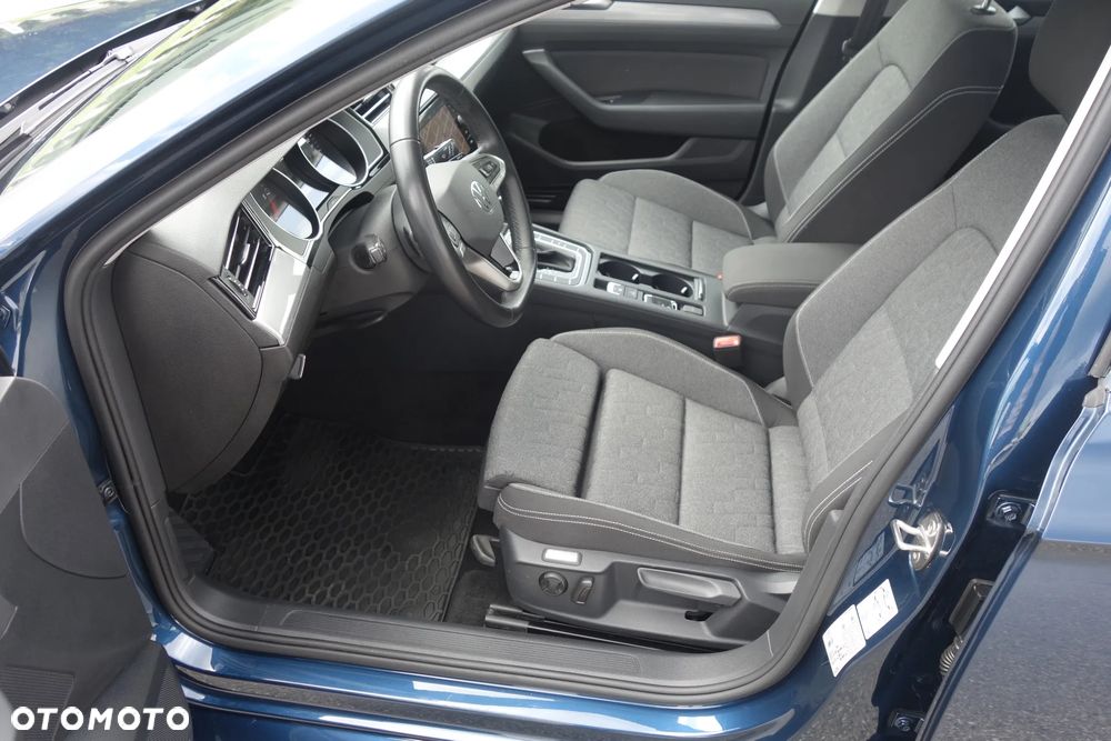 Volkswagen Passat 2.0 TDI EVO Business DSG - 15