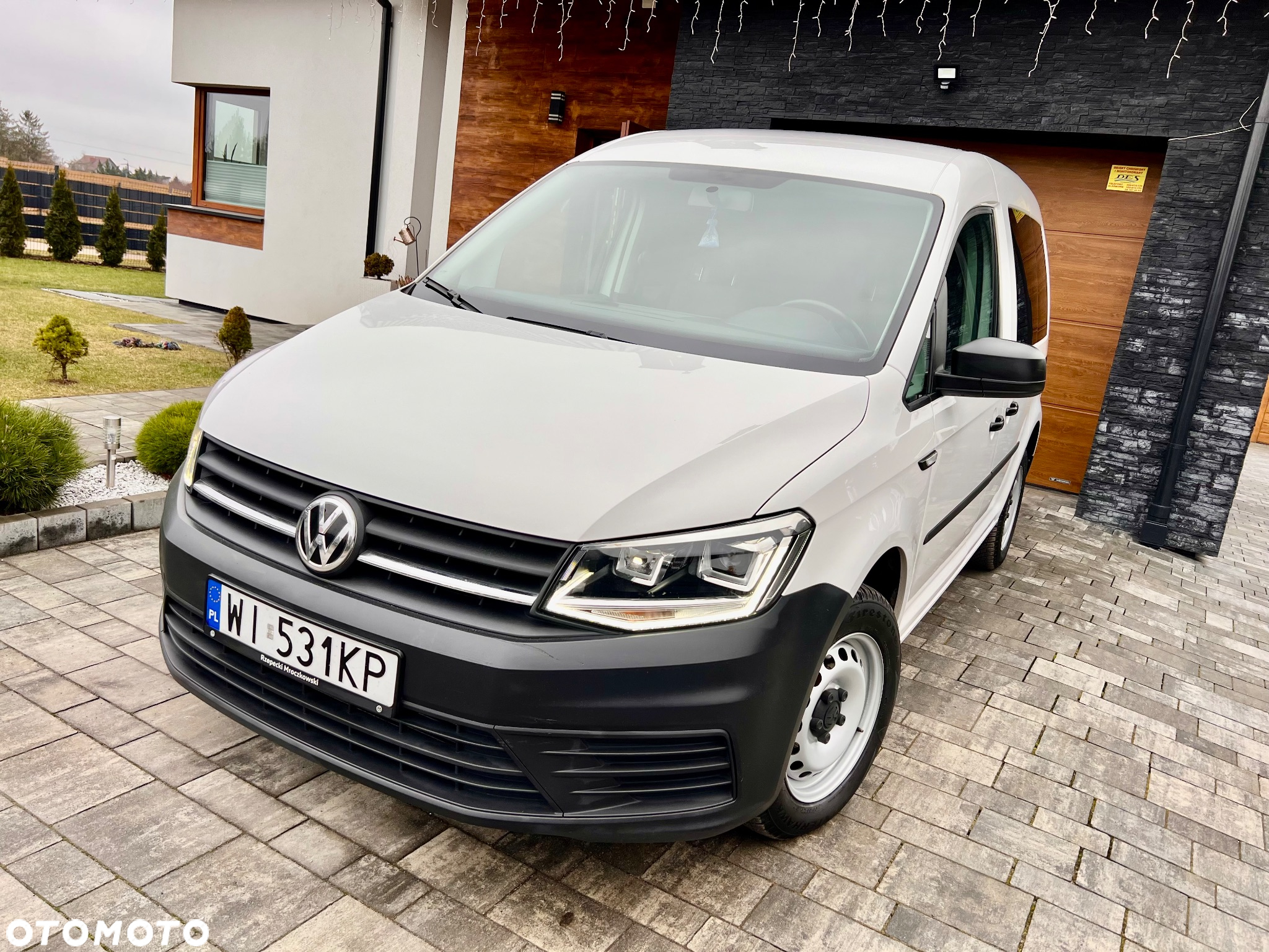 Volkswagen Caddy 2.0 TDI Comfortline - 28